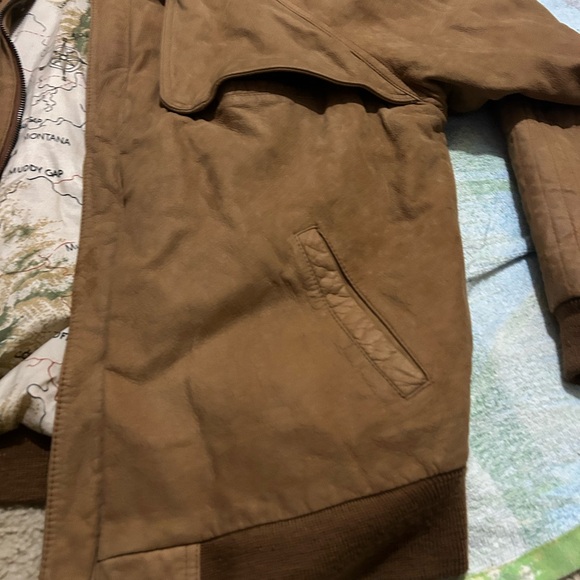 Jacket - Picture 3 of 10